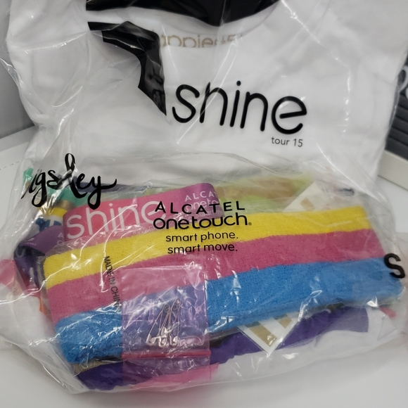 Color Run Virtual 5K Kit - Picture 2 of 4